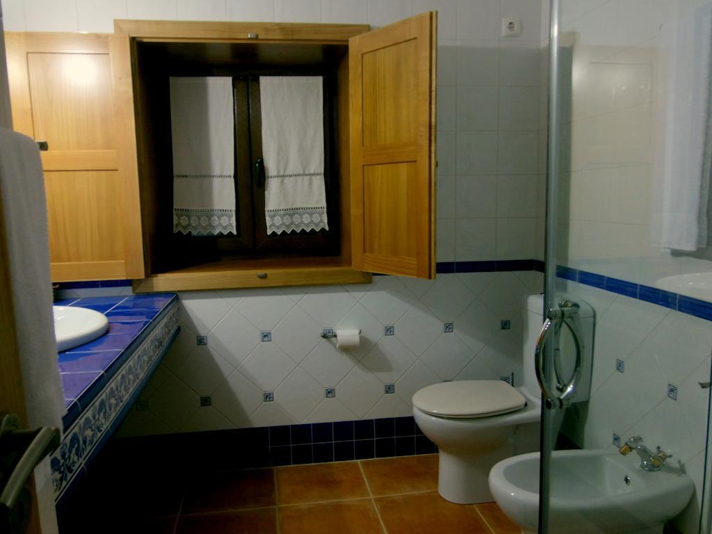 בית הארחה פארדס דה קורה 	Quinta Da Gandra מראה חיצוני תמונה